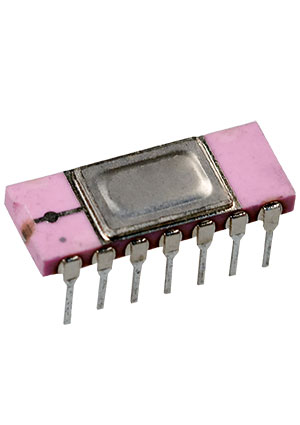 КМ140УД20