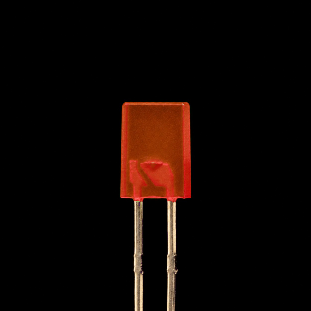 GNL-2513UED-TL