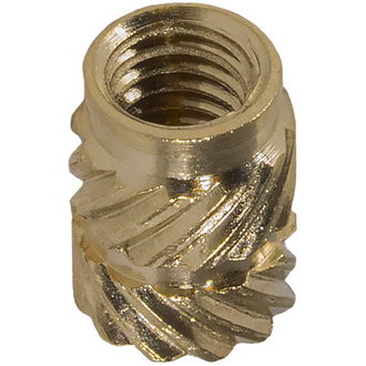 закладная с отверстием М3,5 L=7 Т2