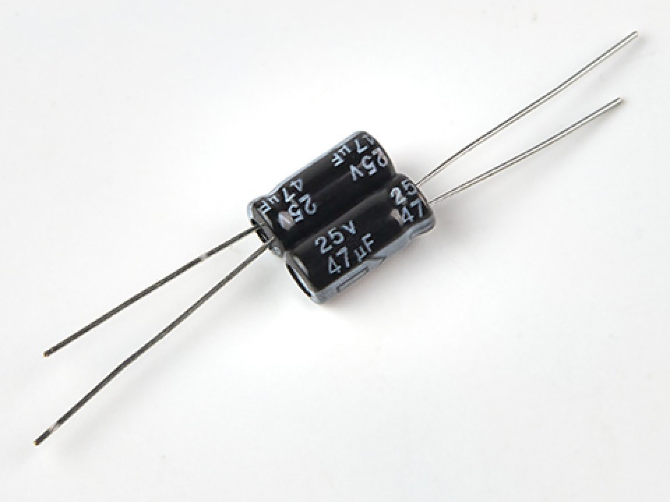 47мкф 25в 105° CD110 (5Х11) конденсатор YG (арт. 307306)