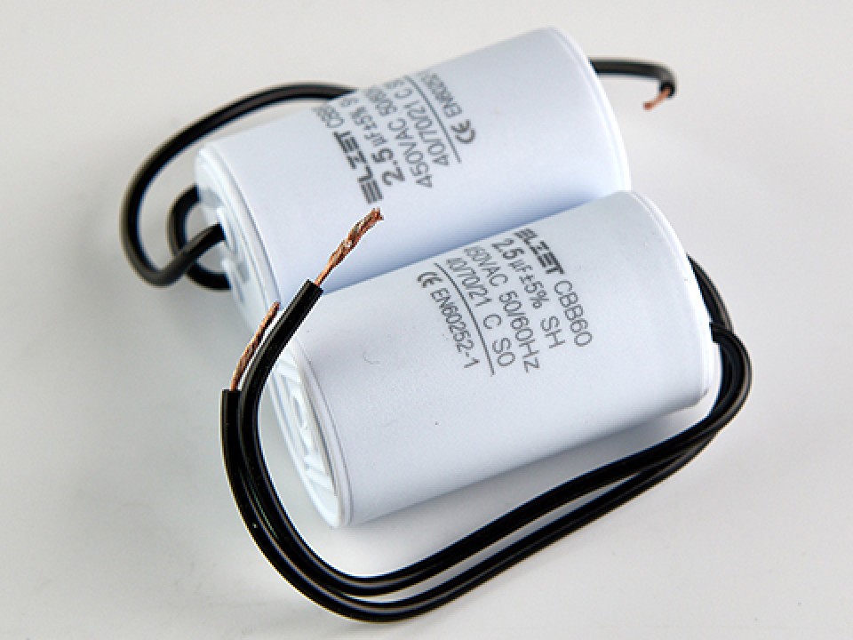 2,5мкф 450VAC 5% (30Х50) 50-60 CBB60-K гибк.выв. пусковой конденсатор LZB60-KV45C002p5S030050 ELZET (арт. 329466)
