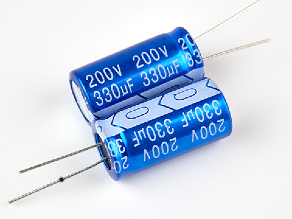 330мкф 200в 105° JRB (18Х35) конденсатор JB JRB2D331M07501800350000B (арт. 305127)