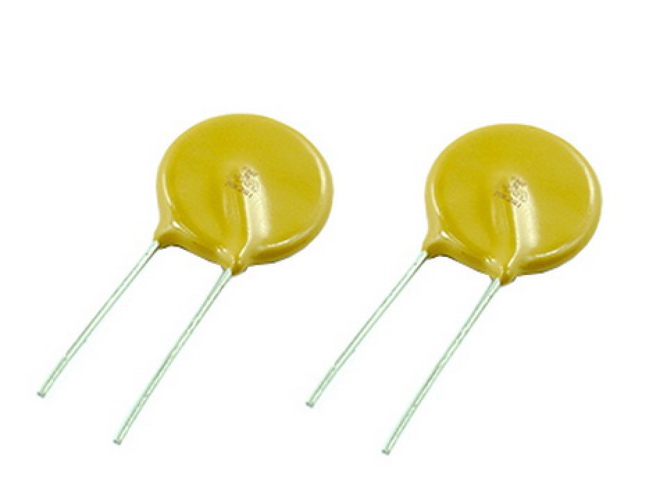 32 820V 10% варистор FNR-32K821 FNR (арт. 021335)