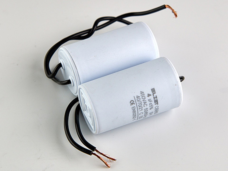 4мкф 450VAC 5% (30Х50) 50-60Hz CBB60-K гибк.выв. пусковой конденсатор LZB60-KV45C004S030050 ELZET (арт. 329467)