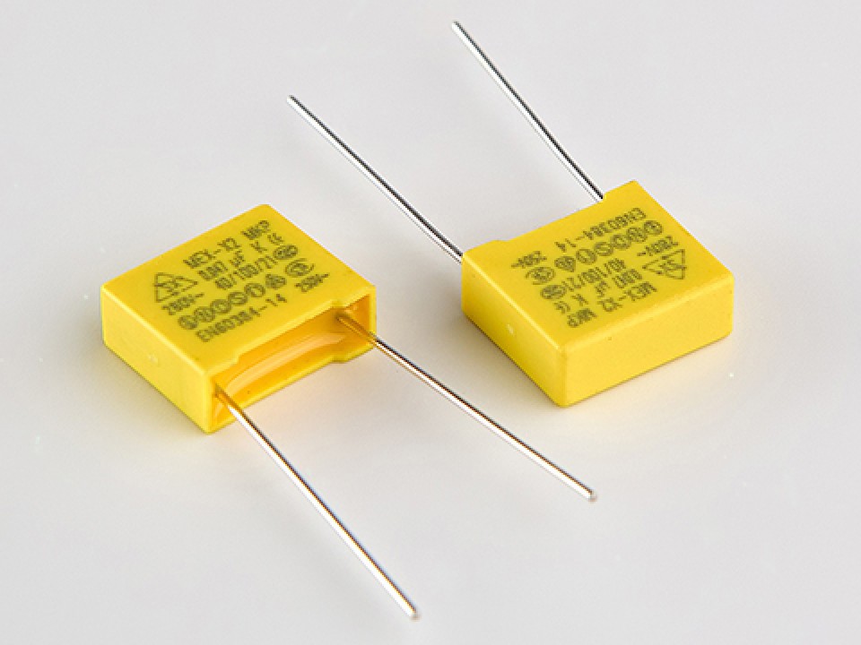 0,033мкф 310VAC 10% (13х5х11) Р=10 Class X2-MKP плен. конденсатор JGS (арт. 310703)