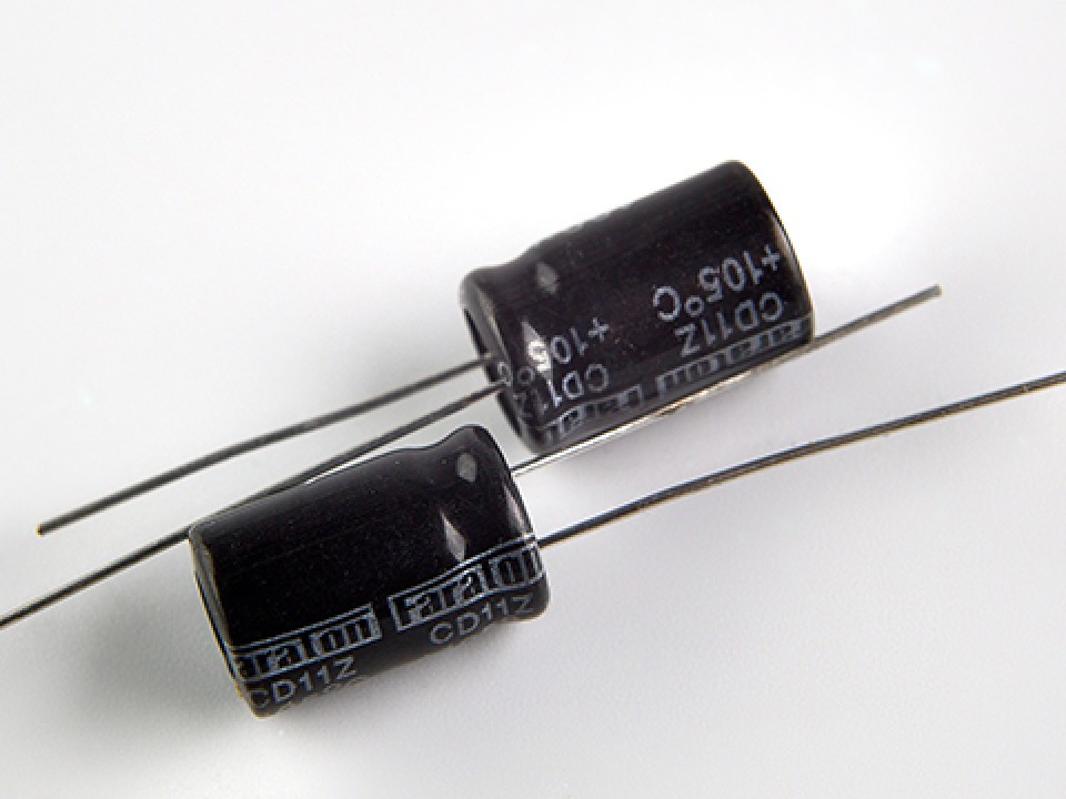 4,7мкф 400в 105° CD11Z (8Х12) конденсатор FARATON (арт. 329489)