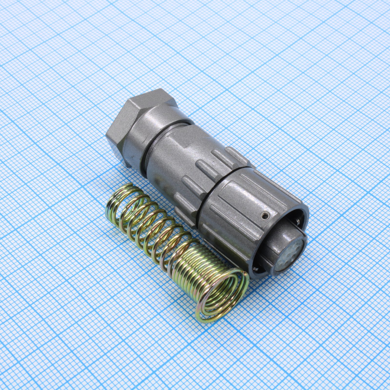 FQ14-9TK-8