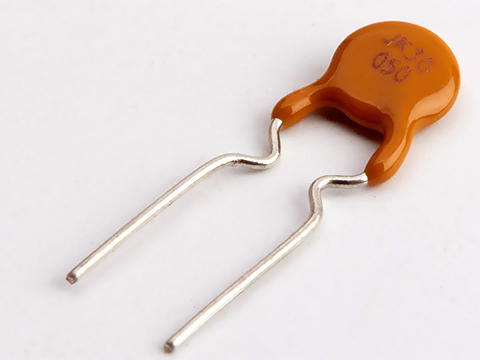 MF-R050 (JK30-050) 30В 0.5А самовост. предохранитель JR (арт. 210758)