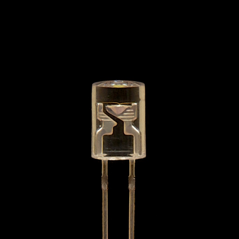 GNL-5033UWC-Y 3300K