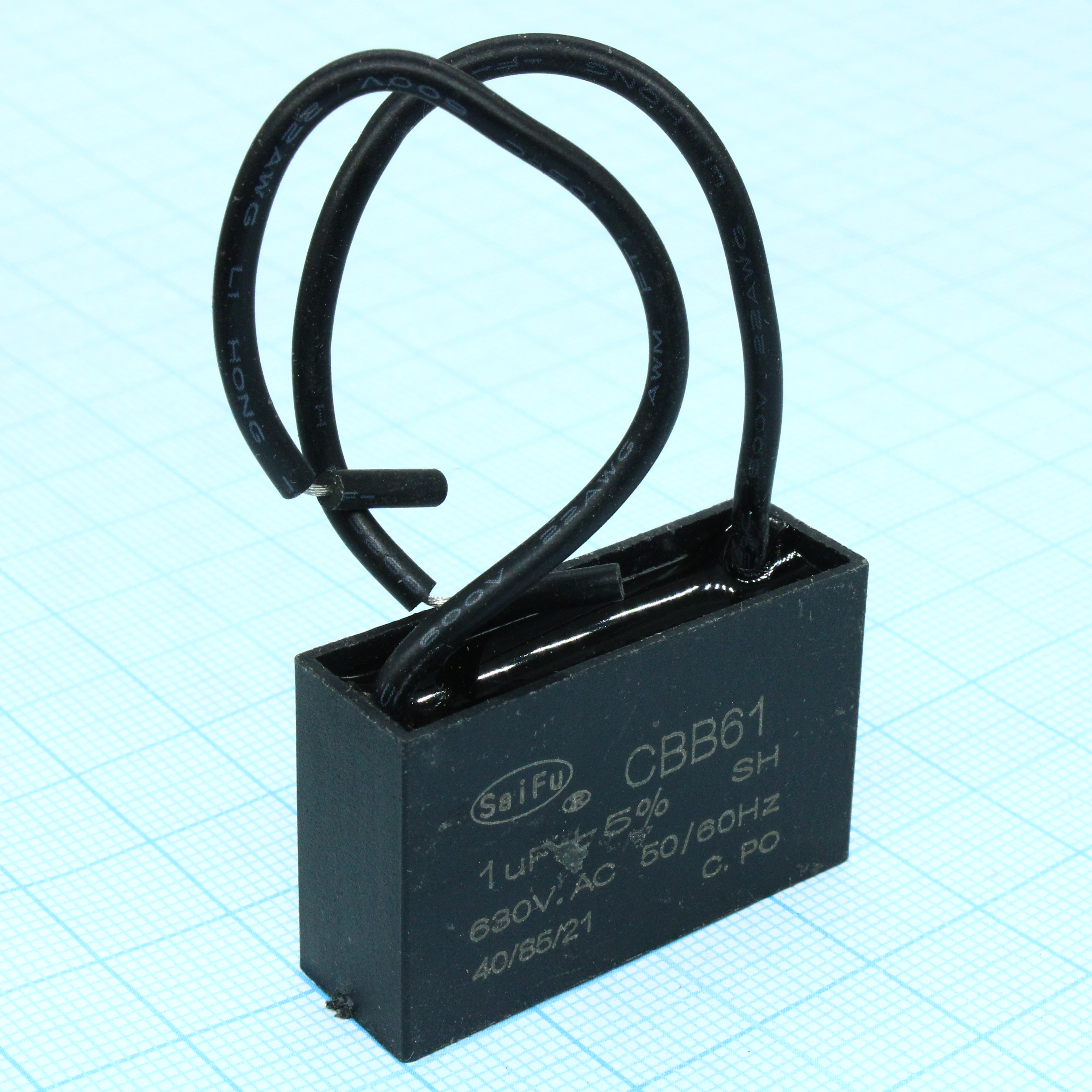 CBB61 1UF 630V