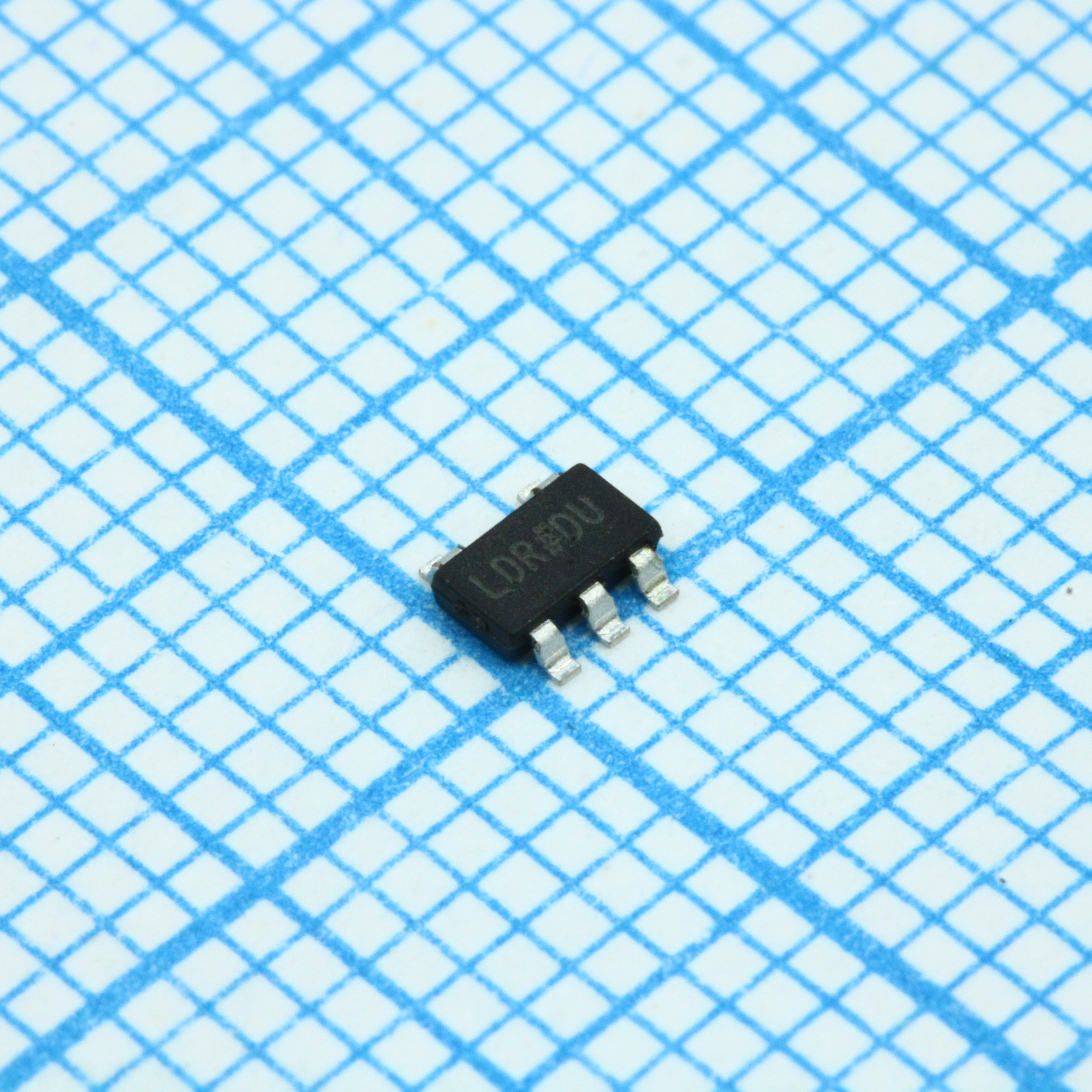 ADP160AUJZ-1.5-R7