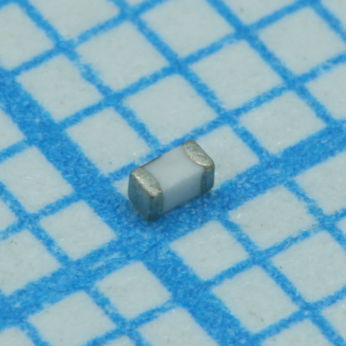 AIML0402C-R10J-0.1A