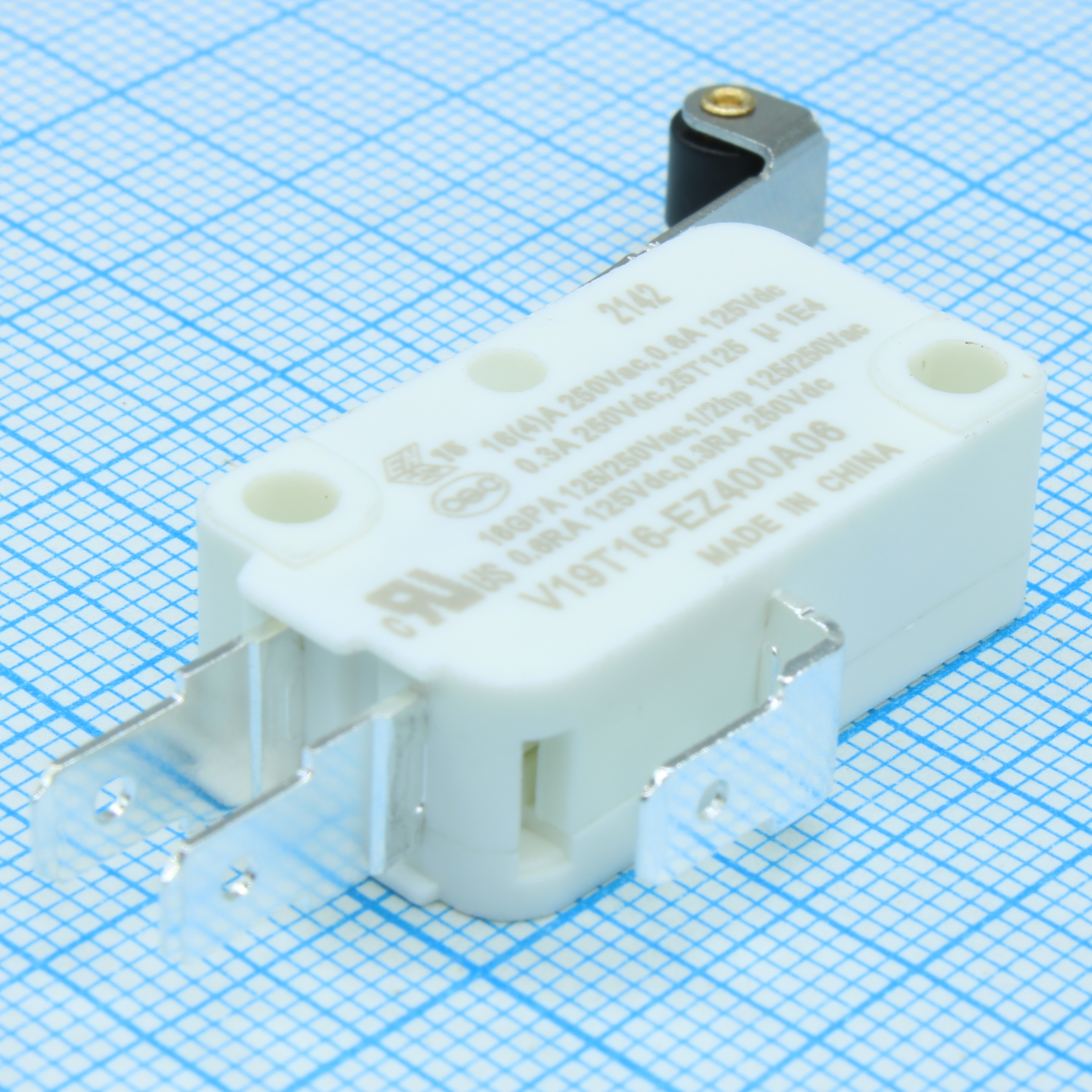 V19T16-EZ400A06