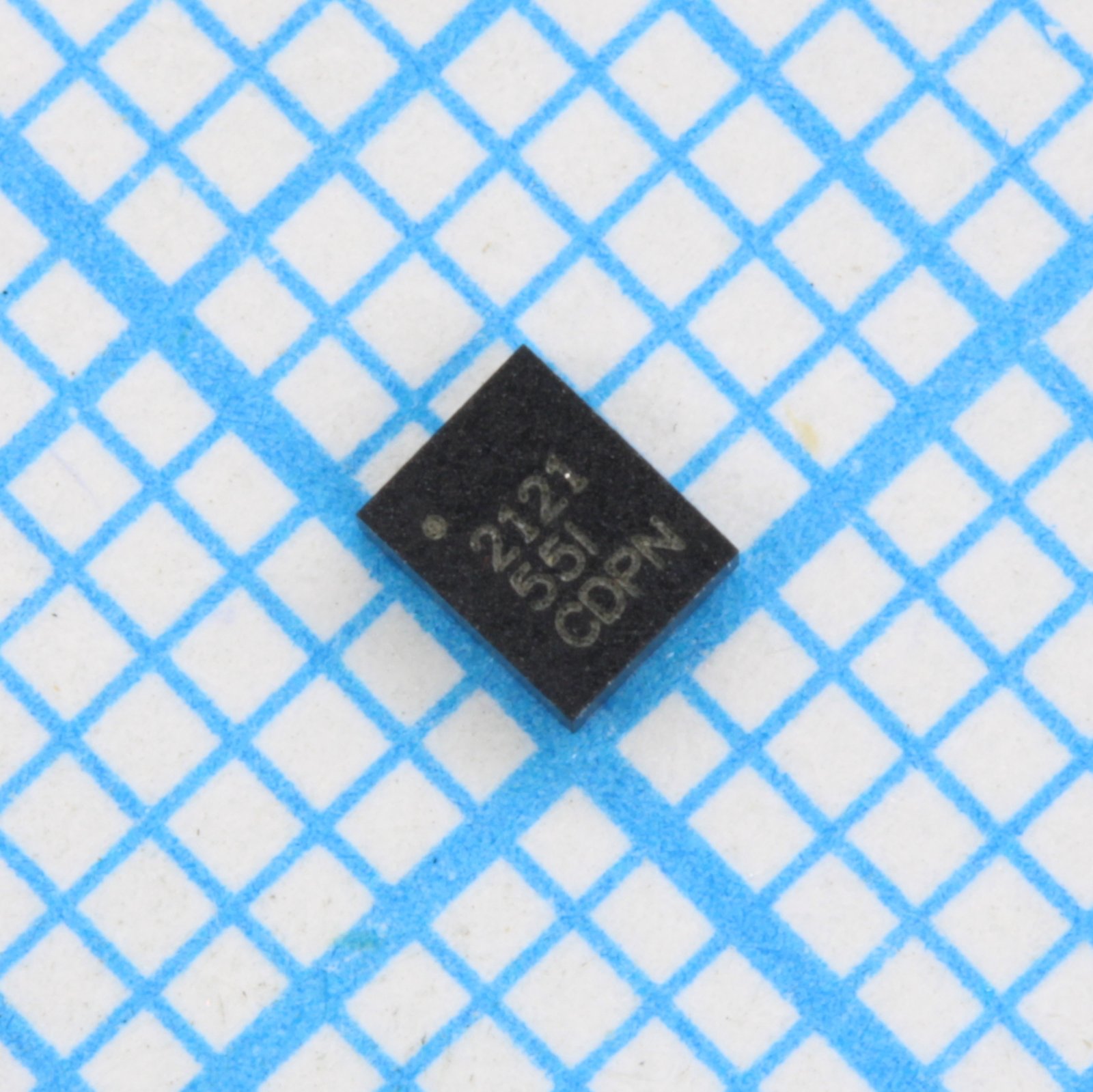 TPS2121RUXR
